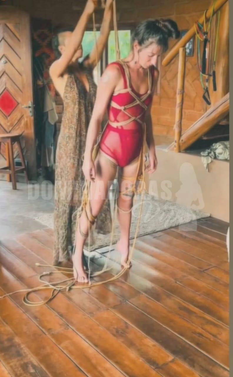 dominadora-akasha-80