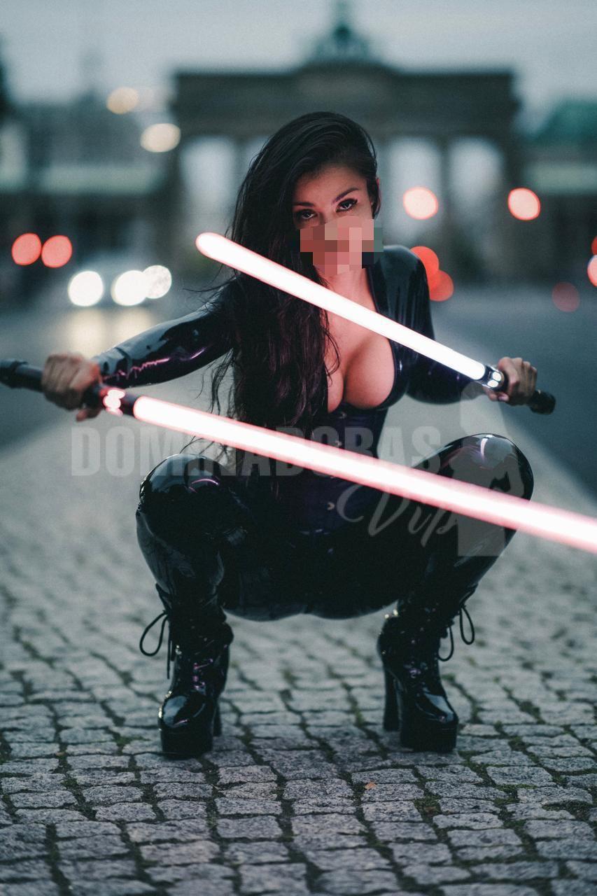 dominadora-dark-2026-01